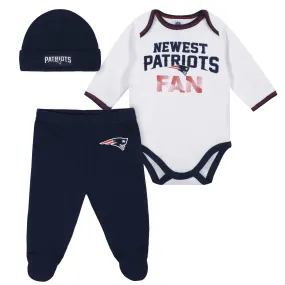 Baby Boys New England Patriots 3-Piece Bodysuit, Pant and Cap Set