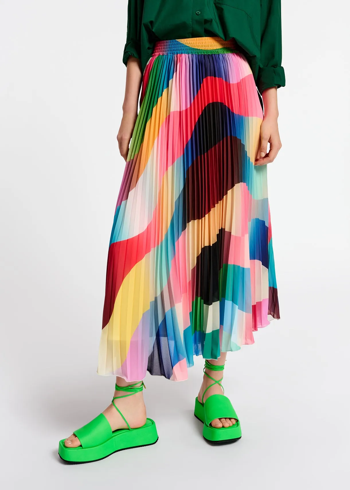 Multicolor graphic print plissé midi skirt