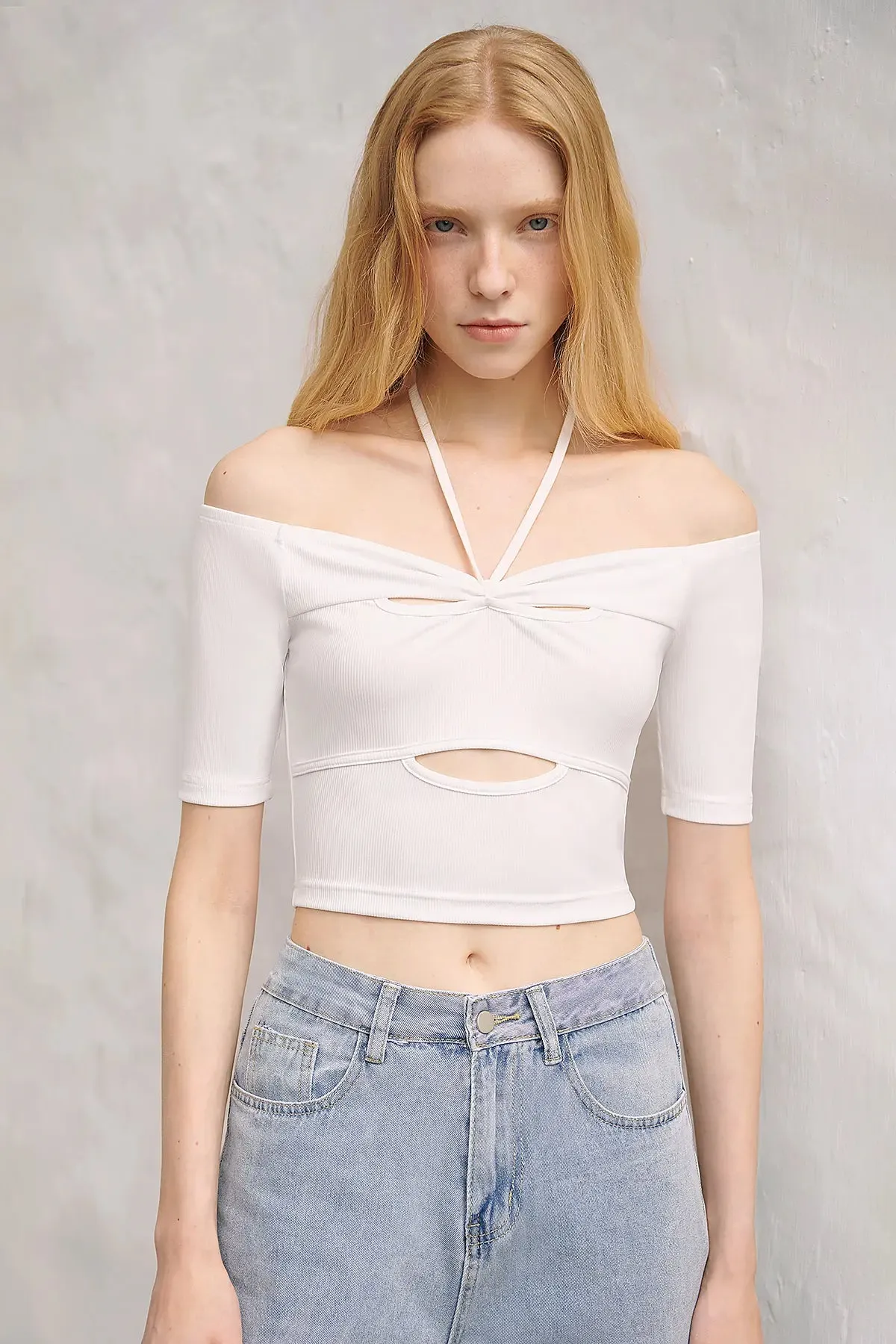 Women's Cut Out Halter Crop Top